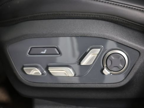 Used 2024 Kia EV9 GT-Line AWD/4WD image 27