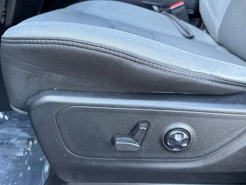 Used 2021 RAM 1500 Big Horn RWD image 13
