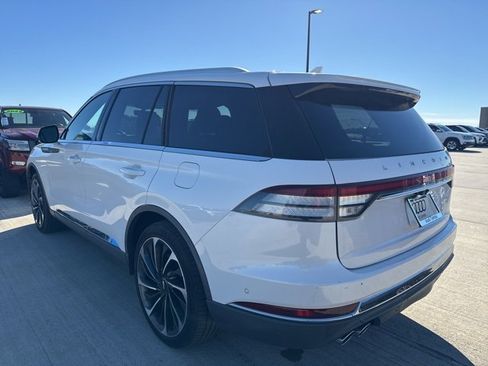 Used 2020 Lincoln Aviator Reserve w/ Equipment Group 202A image 5