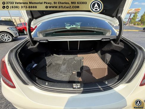 Used 2018 Mercedes-Benz C 300 4MATIC Sedan w/ Multimedia Package image 13