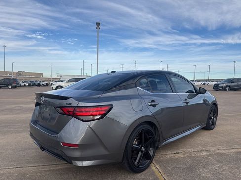 Certified 2023 Nissan Sentra SR w/ Midnight Edition Package image 7