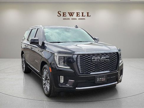 Used 2023 GMC Yukon Denali Ultimate image 7