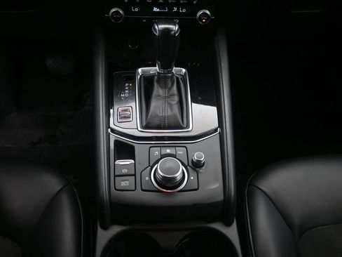 Used 2020 MAZDA CX-5 Touring FWD image 13