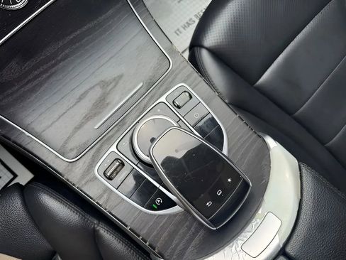 Used 2016 Mercedes-Benz C 300 4MATIC Sedan image 34