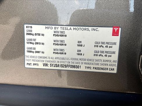 Used 2015 Tesla Model S 70D image 31