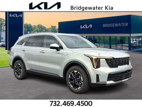 New 2026 Kia Sorento S image 1
