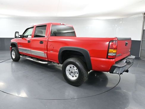 Used 2005 GMC Sierra 2500 SLT w/ Heavy-Duty Power Package image 7
