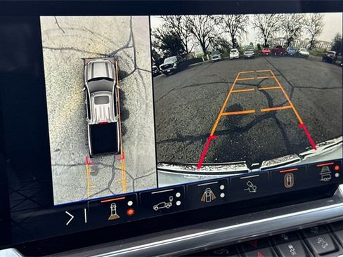 Used 2025 GMC Sierra 1500 Elevation w/ Elevation Premium Package image 27