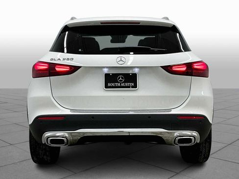 Certified 2025 Mercedes-Benz GLA 250 image 4