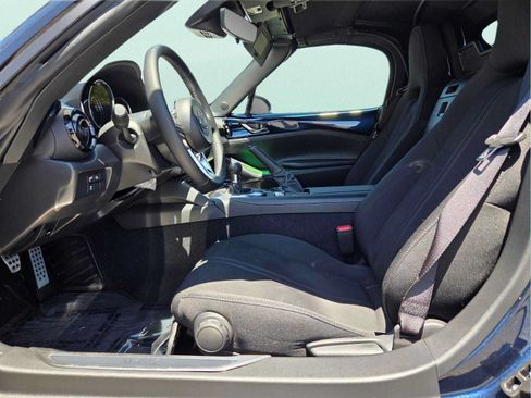 New 2026 MAZDA MX-5 Miata Club w/ Interior Package RWD image 8