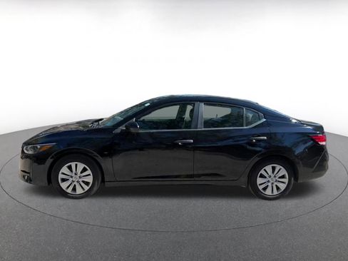 Used 2025 Nissan Sentra S image 9