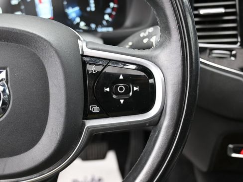 Used 2018 Volvo XC90 T6 Momentum w/ Convenience Package AWD/4WD image 21
