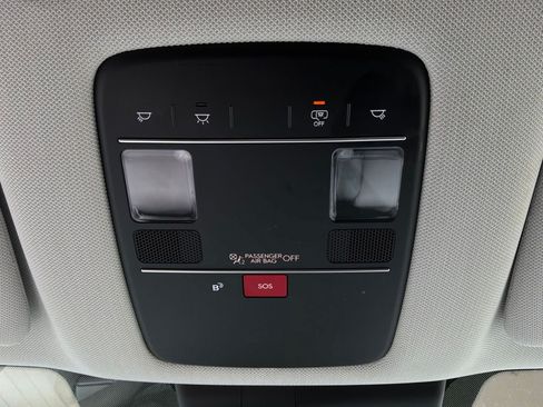 Used 2026 Hyundai Palisade SEL FWD image 23