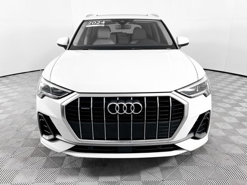 Certified 2024 Audi Q3 2.0T Premium Plus image 2