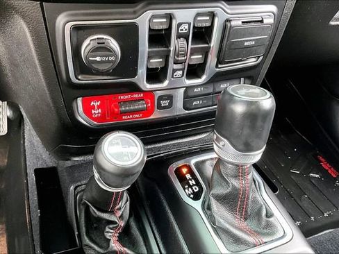 Used 2020 Jeep Wrangler Unlimited Rubicon image 24