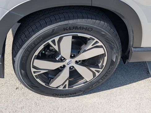 Used 2019 Subaru Forester Touring w/ Popular Package #3 AWD/4WD image 25