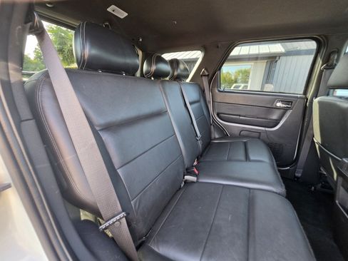 Used 2009 Ford Escape Limited AWD/4WD image 11