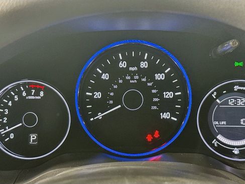 Used 2018 Honda HR-V LX image 13