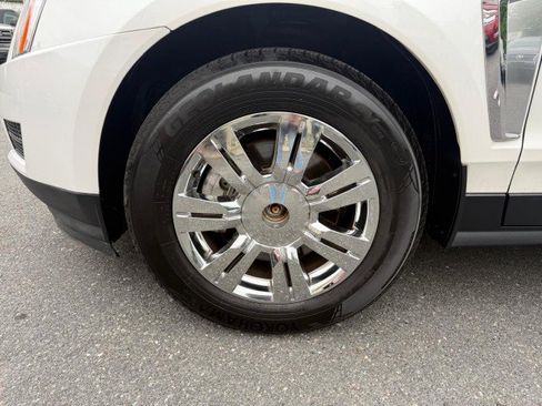 Used 2016 Cadillac SRX Luxury w/ Driver Awareness Package FWD image 26