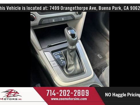 Used 2018 Hyundai Elantra SE FWD image 31