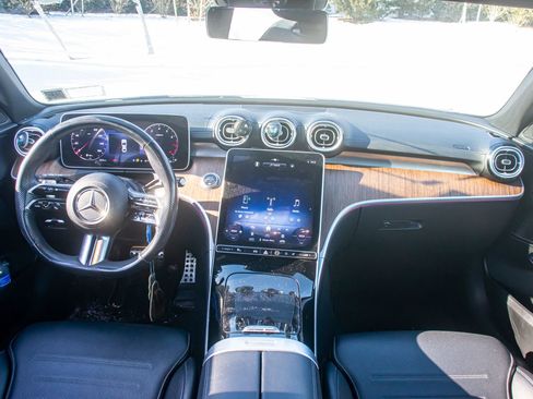 Used 2023 Mercedes-Benz C 300 4MATIC Sedan image 13