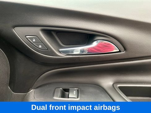 Used 2019 Chevrolet Equinox Premier AWD/4WD image 14