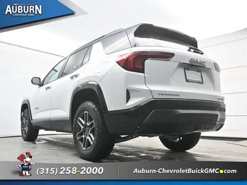 New 2026 GMC Terrain AT4 w/ LPO, Floor Liner Package image 20