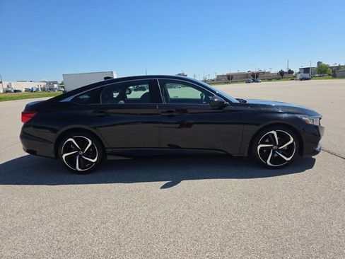 Used 2021 Honda Accord Sport image 14