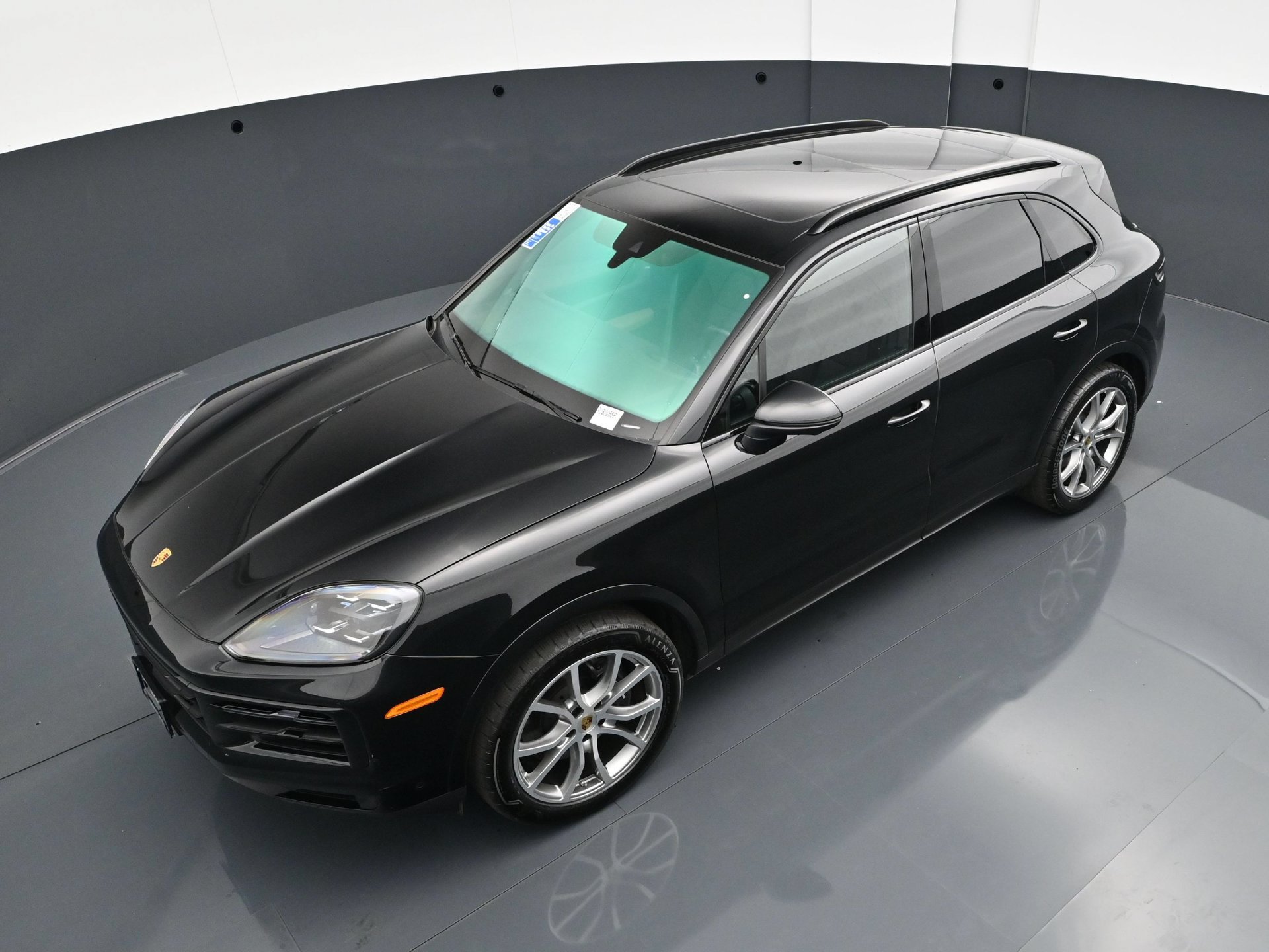 Used 2024 Porsche Cayenne AWD/4WD image 42