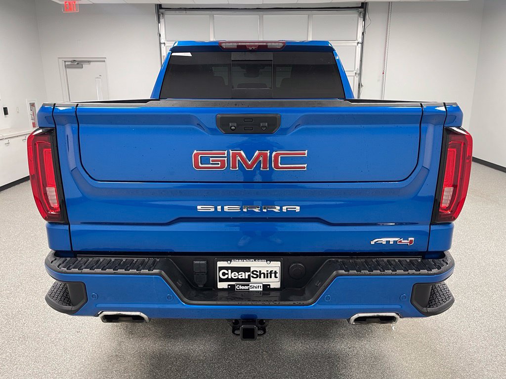 Used 2023 GMC Sierra 1500 AT4 w/ Technology Package AWD/4WD image 8