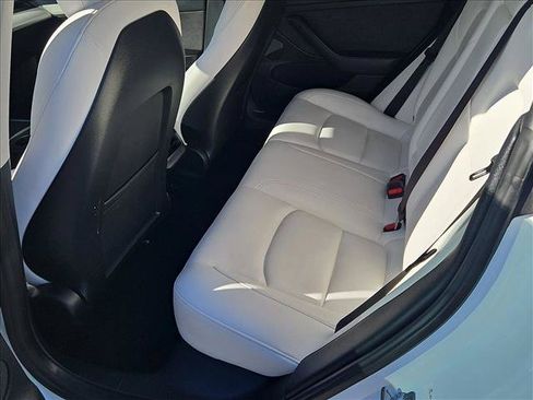 Used 2023 Tesla Model 3 Standard Range RWD image 18