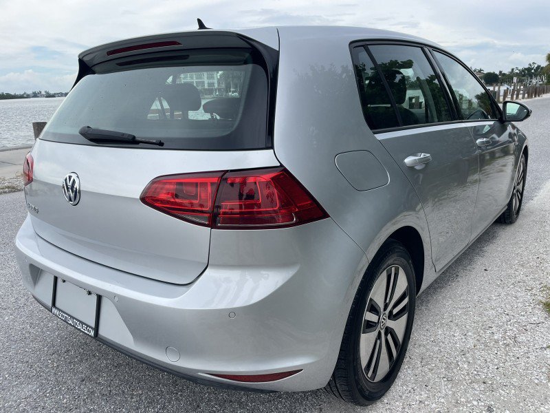 Used 2015 Volkswagen e-Golf SEL Premium FWD image 6