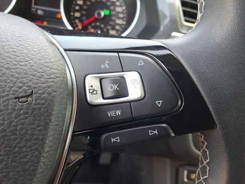 Used 2021 Volkswagen Tiguan SE w/ Panoramic Sunroof Package AWD/4WD image 20