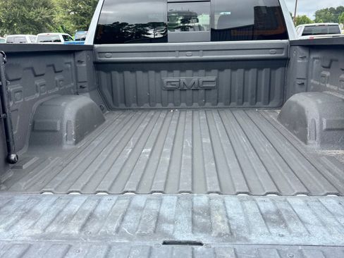 Used 2023 GMC Sierra 1500 SLT w/ SLT Premium Plus Package image 10