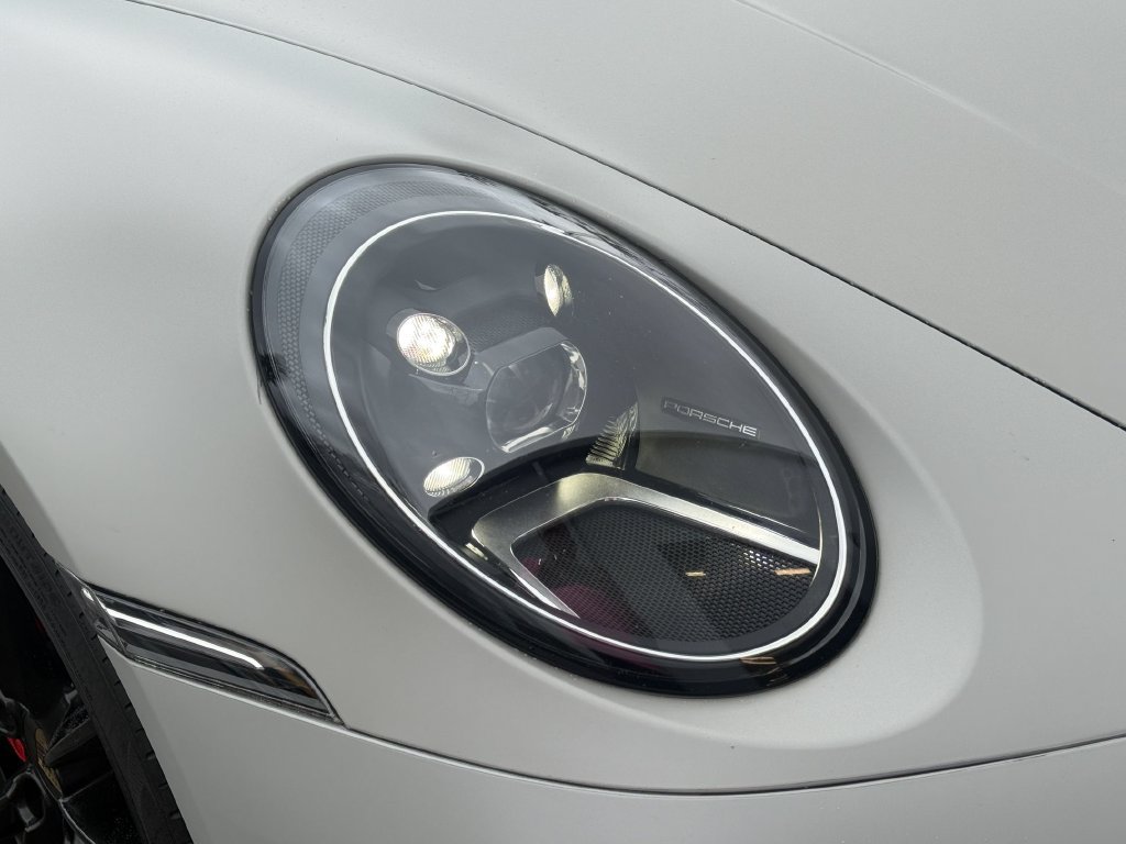Used 2021 Porsche 911 Carrera w/ Premium Package RWD image 9