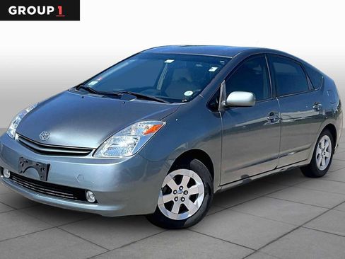 Used 2005 Toyota Prius FWD image 1