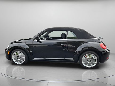 Used 2015 Volkswagen Beetle 1.8T FWD image 2