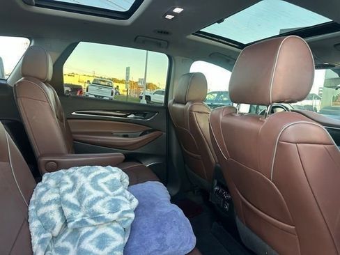Used 2021 Buick Enclave Avenir w/ Avenir Technology Package image 47