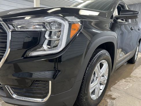 Certified 2022 GMC Terrain SLE w/ Driver Convenience Package image 36