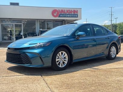 Used 2025 Toyota Camry LE