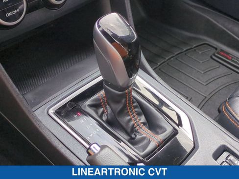 Certified 2023 Subaru Crosstrek 2.5i Limited w/ Moonroof Package AWD/4WD image 25