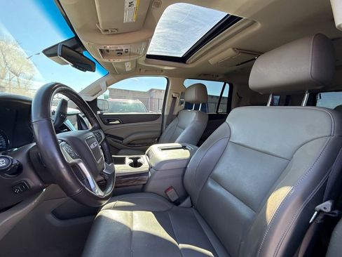Used 2019 GMC Yukon SLT w/ Open Road Package image 12