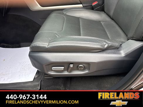 Used 2022 Toyota Tundra Limited image 16