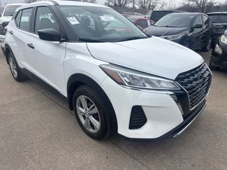 Used 2024 Nissan Kicks S video 1