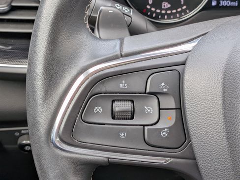 Certified 2023 Buick Envision Essence w/ Sport Touring Package FWD image 27