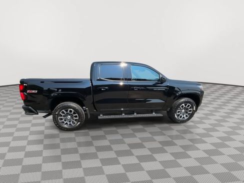 Used 2026 Chevrolet Colorado Z71 w/ Technology Package AWD/4WD image 9
