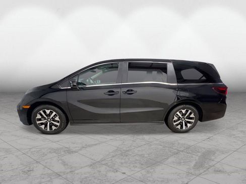 New 2026 Honda Odyssey EX-L image 2