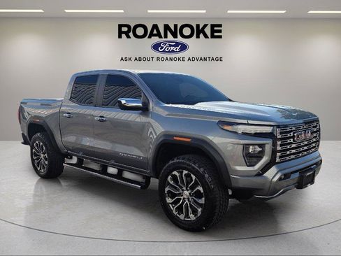 Used 2023 GMC Canyon Denali AWD/4WD image 10