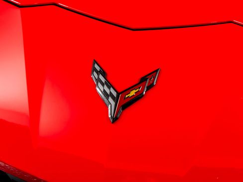 Used 2020 Chevrolet Corvette Stingray Convertible w/ 1LT image 27