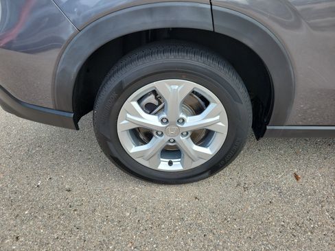 Used 2025 Honda HR-V LX image 10